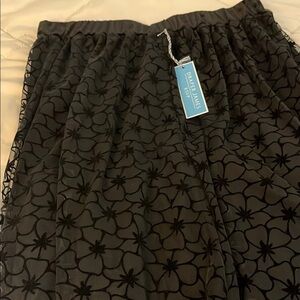 Draper James Black A-Line Skirt